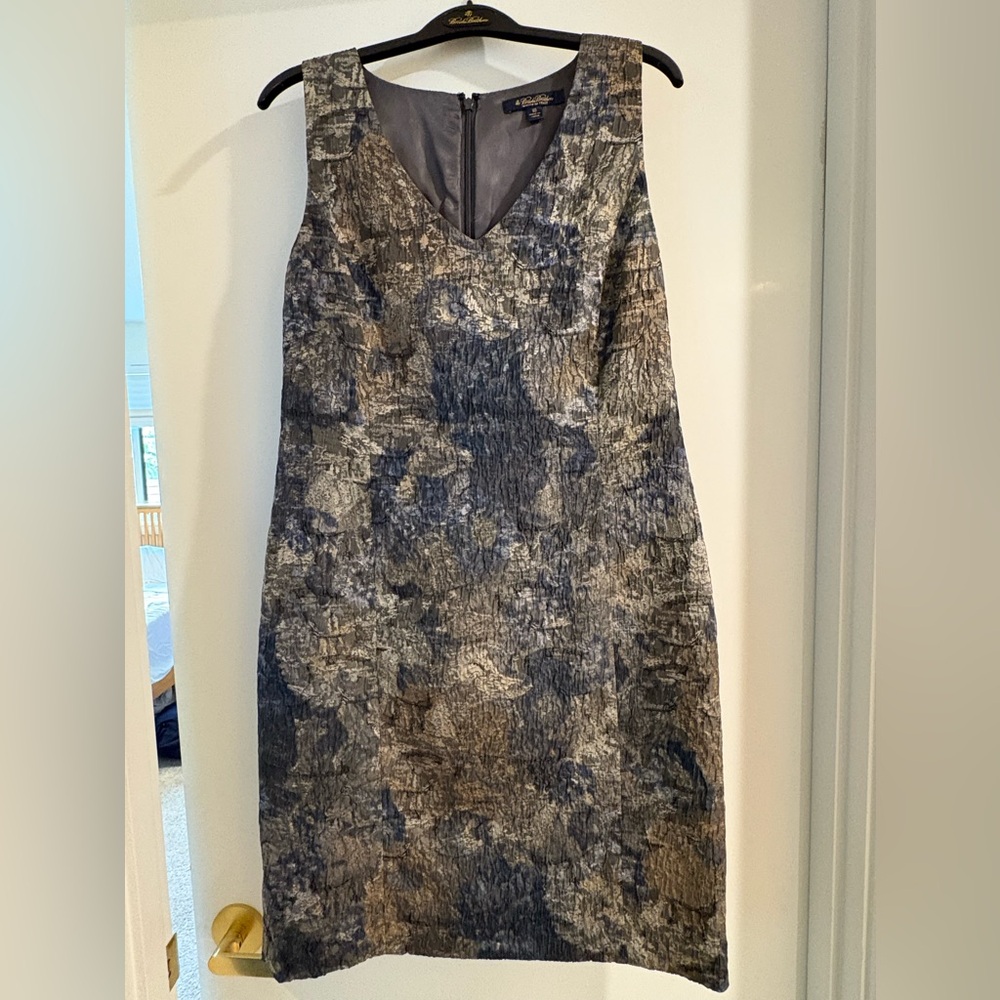 Brooks Brothers sleeveless sheath dress size 10